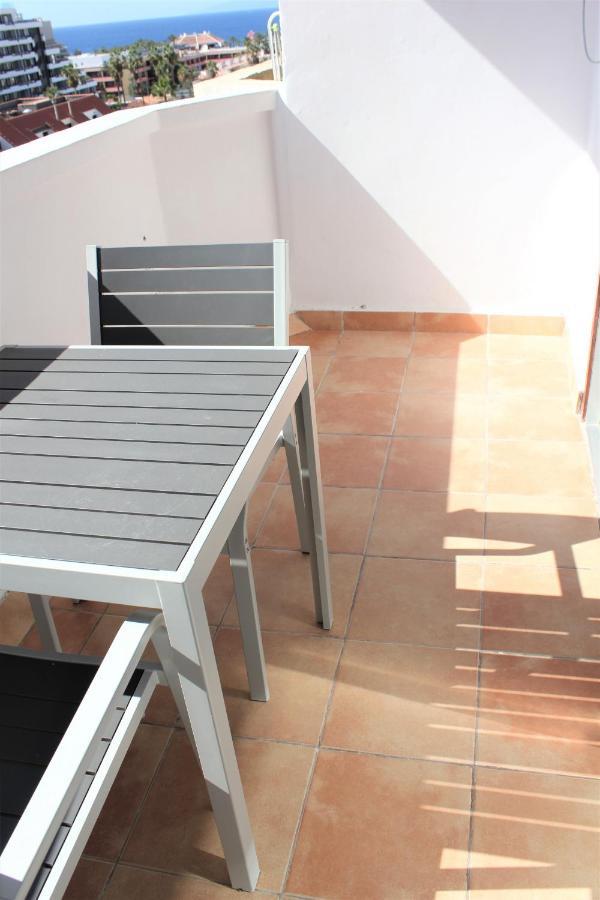 Superb Seaview Apartment In Playa De Las Americas Exterior foto